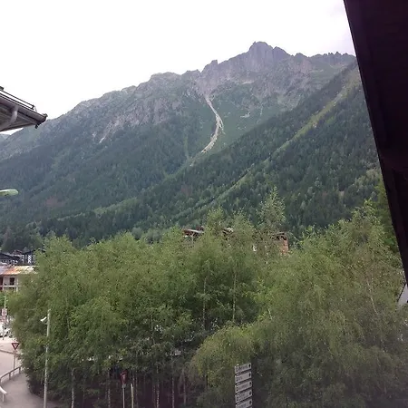 La Source Chamonix